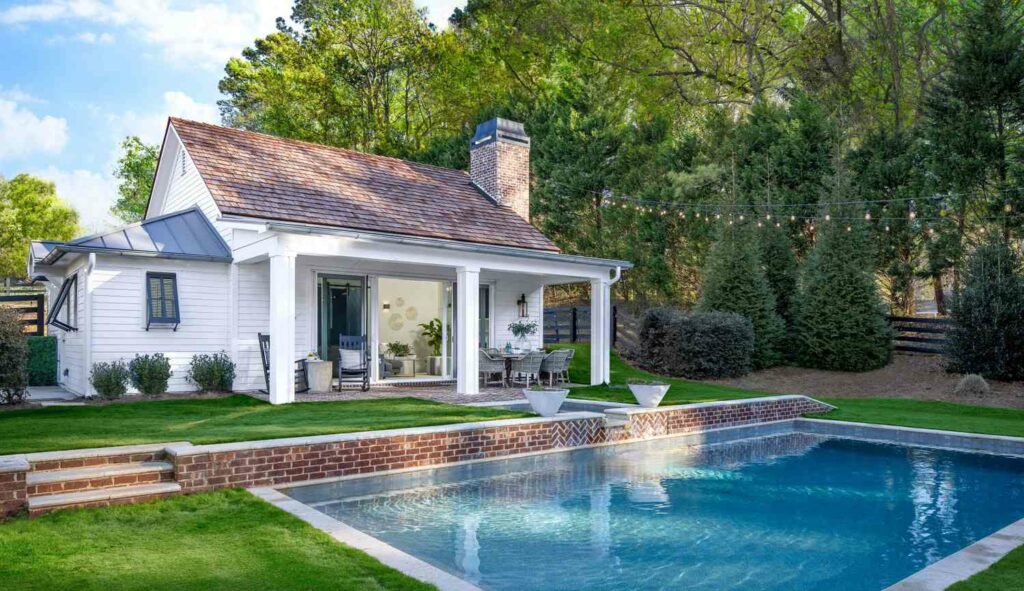 Pool Houses with Living Quarters