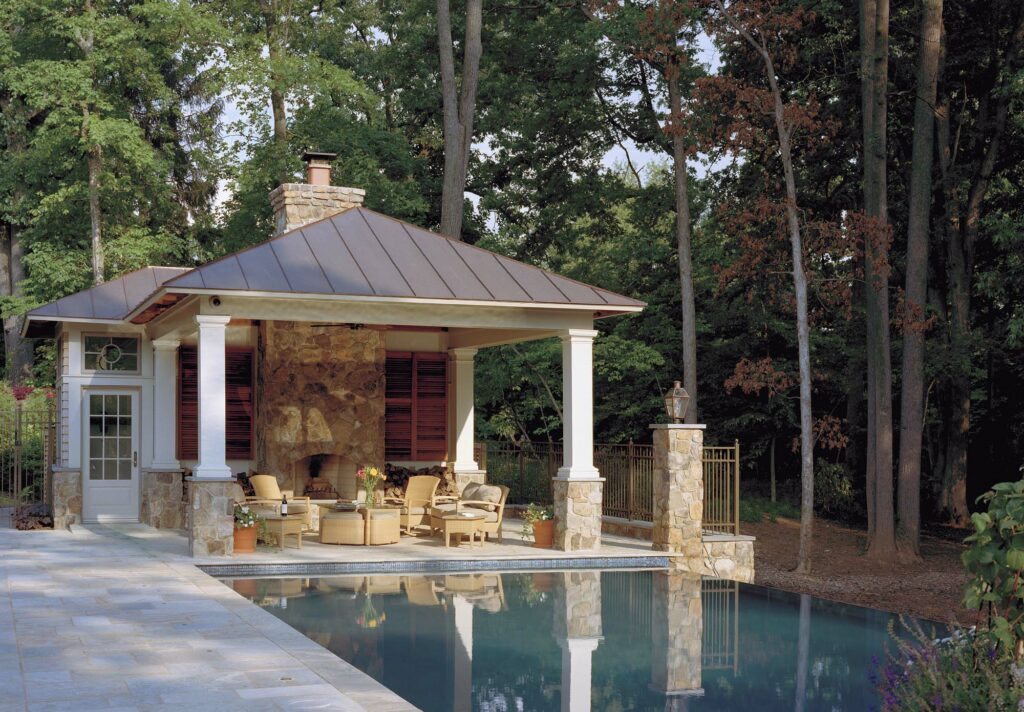 Tiny Pool House Ideas